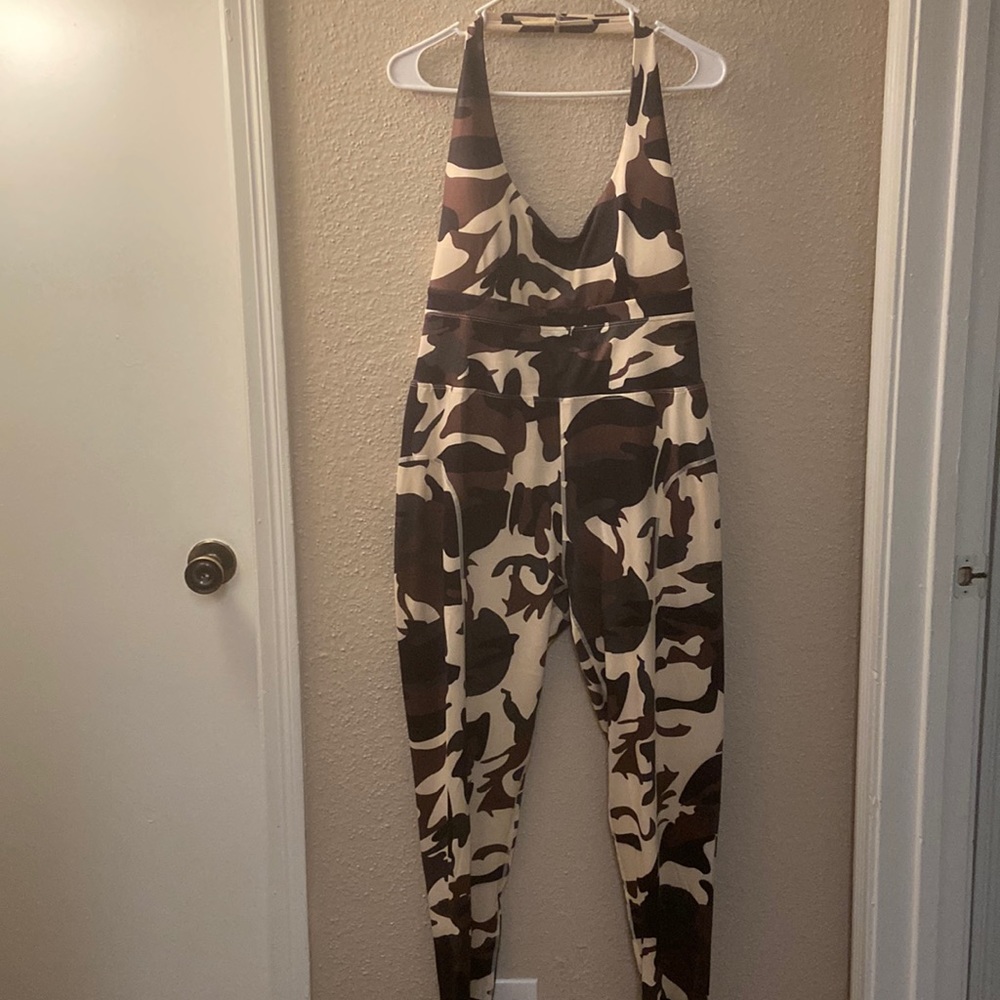 Brand new Rebdolls Activewear Jumpsuit, Size 1X, Never been worn